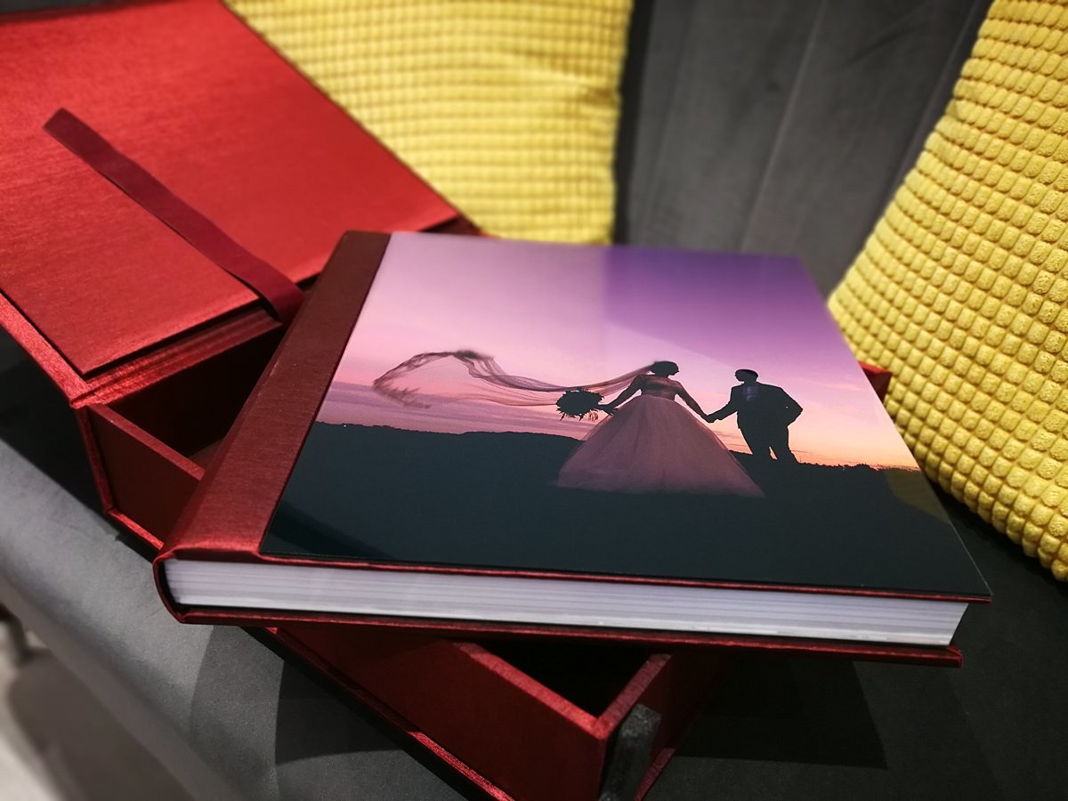 Storybook wedding albums Acrylic