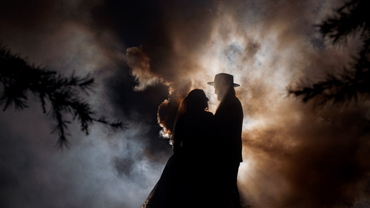 Wedding Photographer Nottingham Smoke silhouette